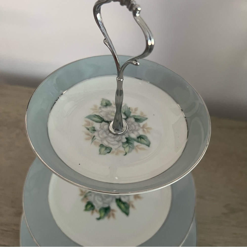 BY ONE GET ONE FREE

Porcelain 3-Tier Serving Stand in Blue with Floral Motif
